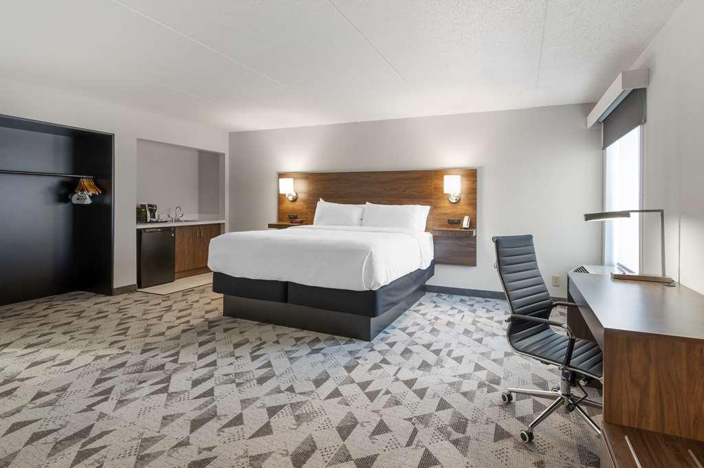 Best Western Plus 해리슨버그 객실 사진