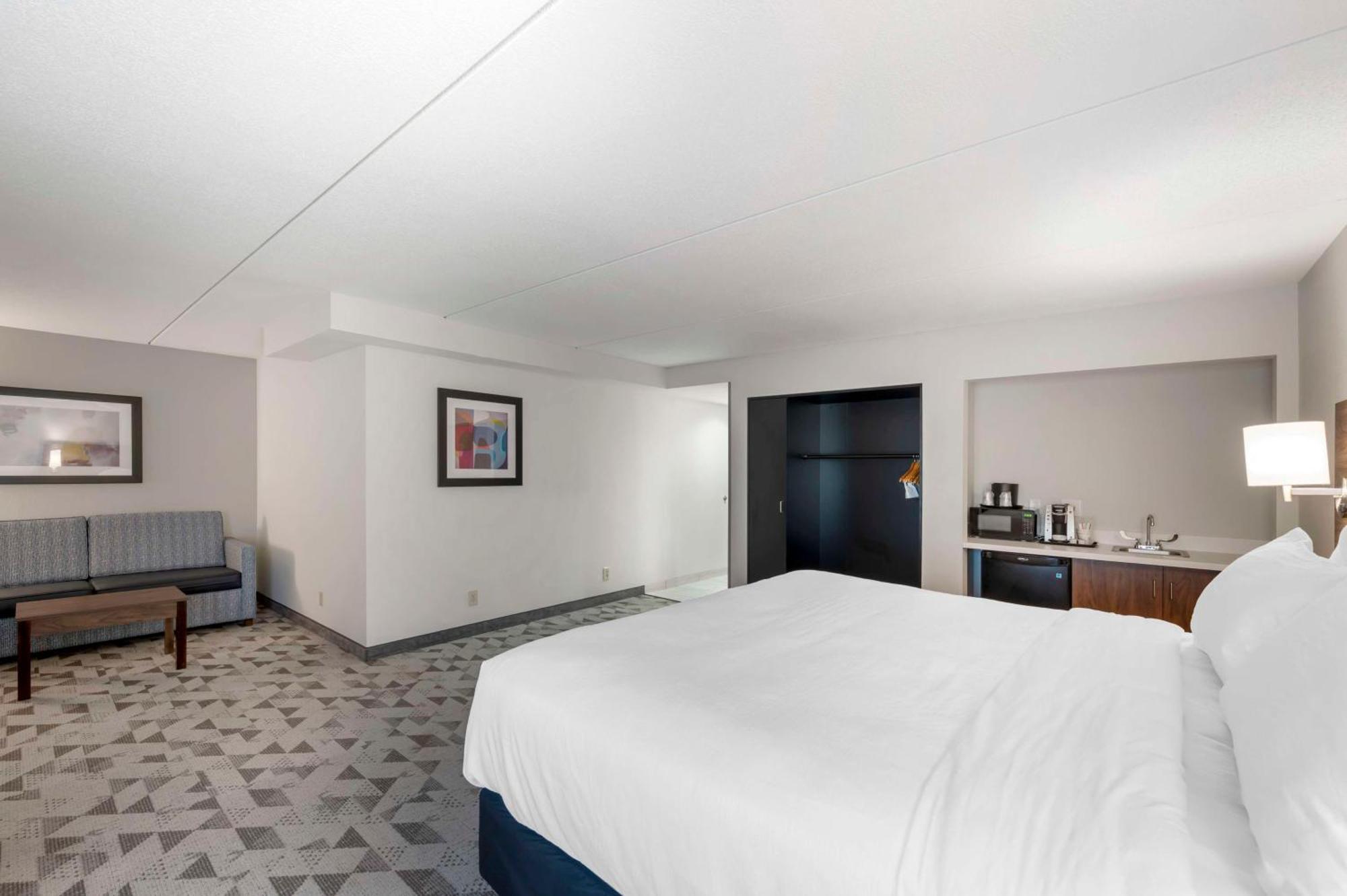 Best Western Plus 해리슨버그 외부 사진
